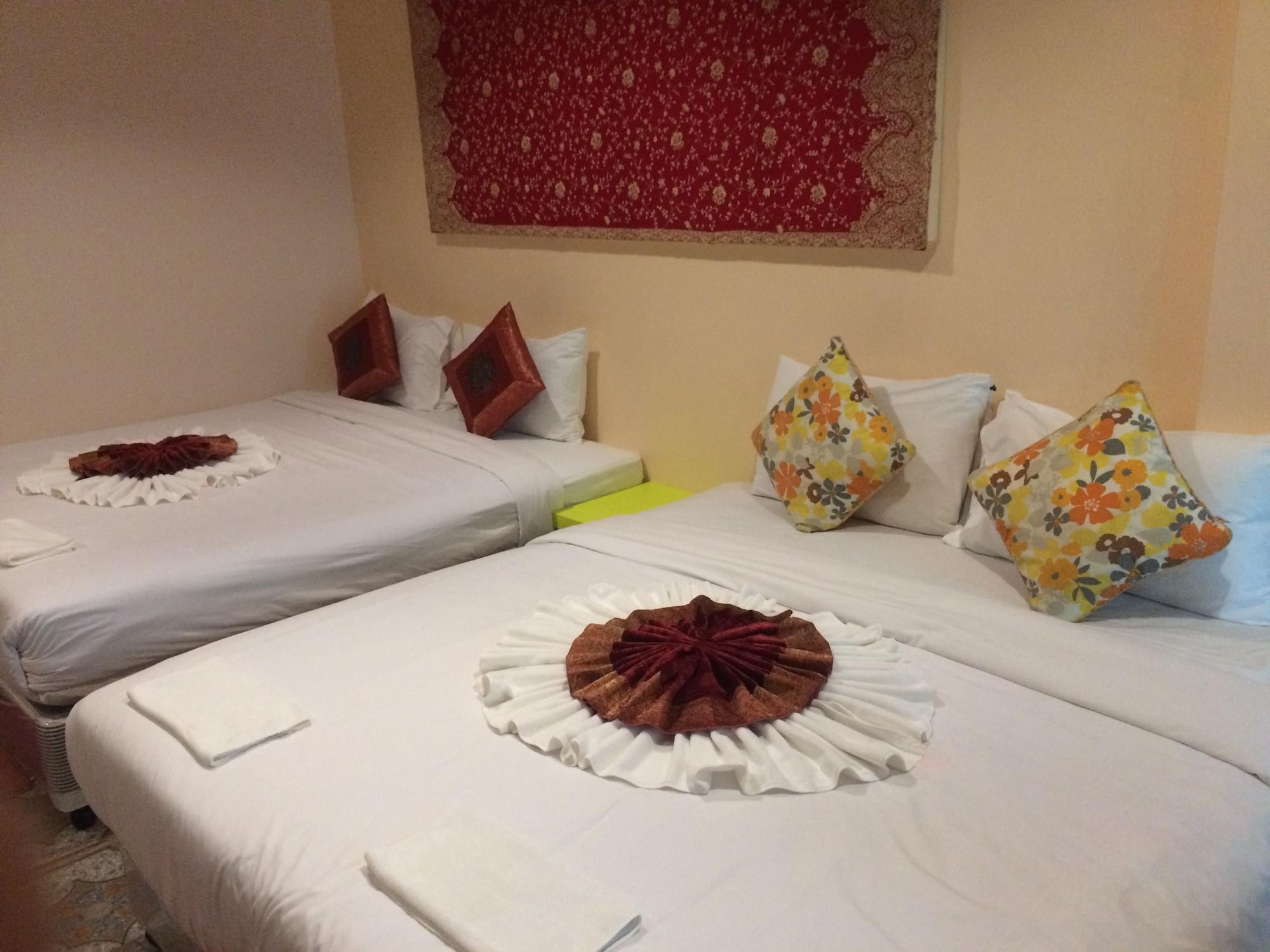Goldsea Beach Patong Exterior photo