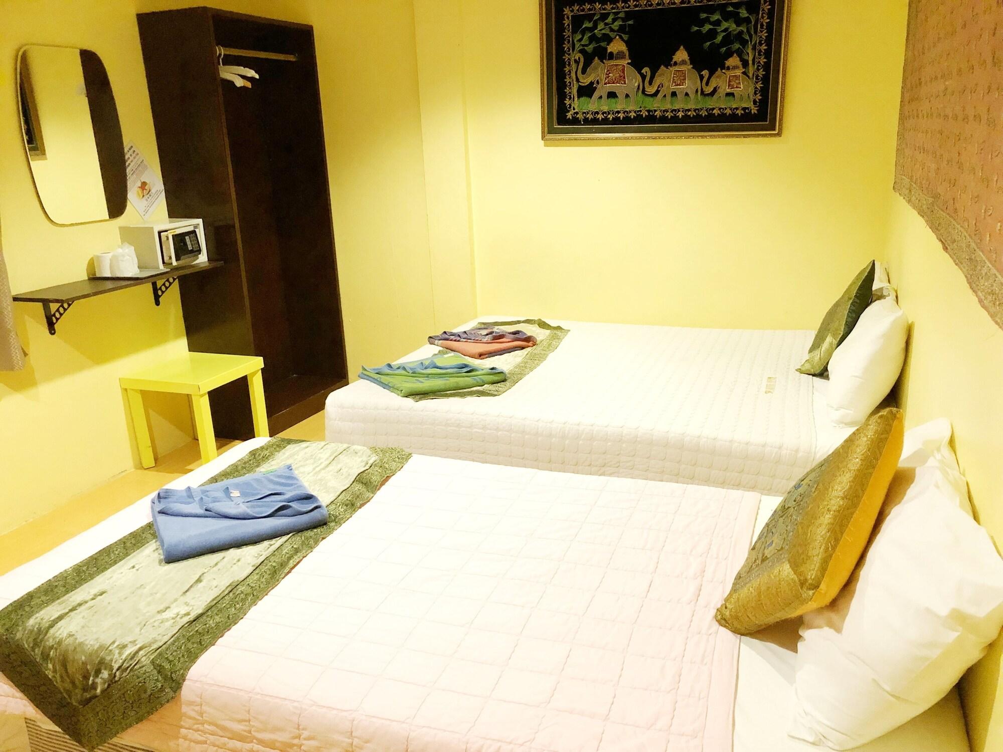 Goldsea Beach Patong Exterior photo